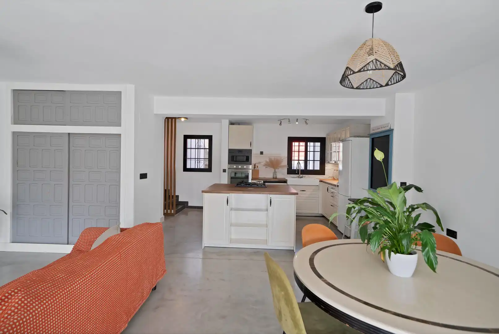 Kitchen of Detached homes for sale in Estepona  with Air Conditioner, Heating and Private garden