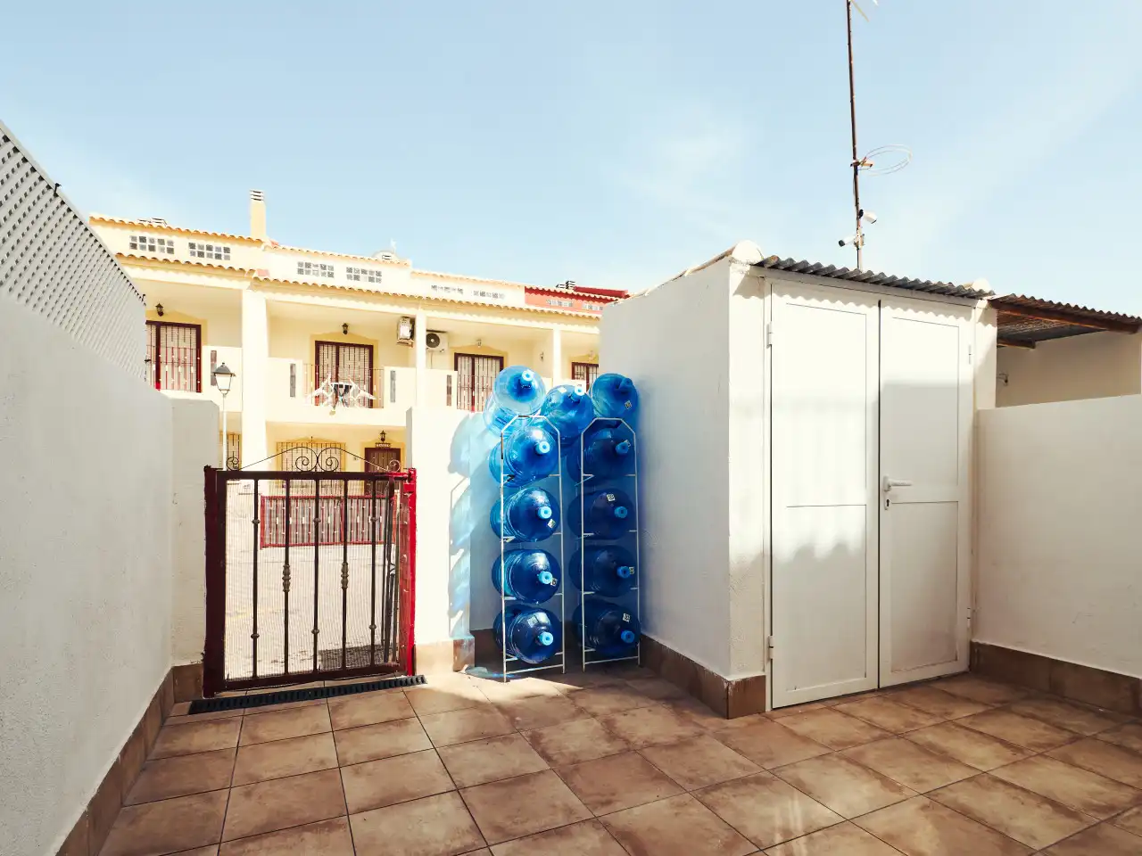 Vista exterior de Casa adosada en venta en Orihuela con Aire acondicionado, Calefacción y Terraza