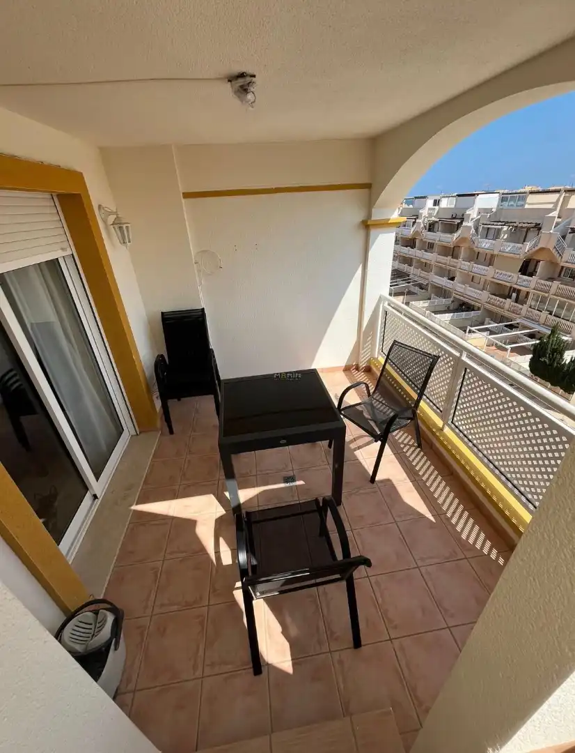 Penthouse mit Pool zur Miete in Calle Nicomedes Gómez 29