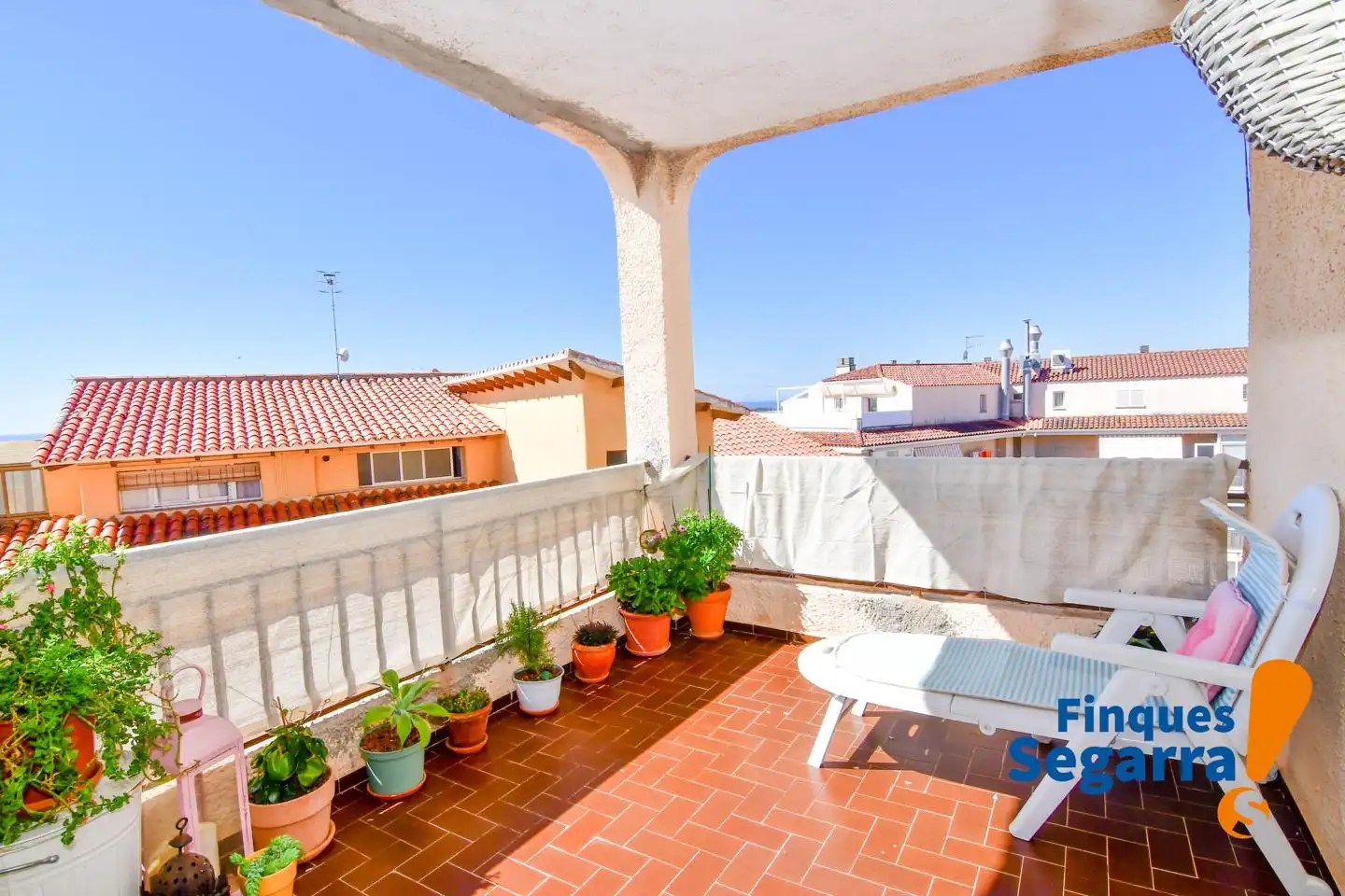 Terrasse von Wohnung zum Verkauf in Roda de Berà mit Klimaanlage und Terrasse