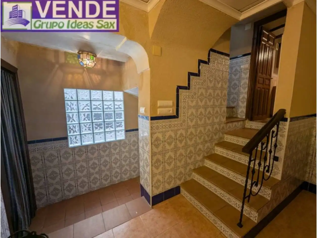 Detached homes for sale in Sax  with Furnished