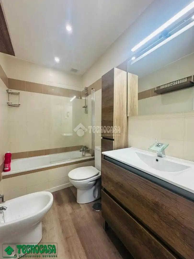 Baño de Casa adosada en venta en Méntrida con Aire acondicionado, Calefacción y Terraza