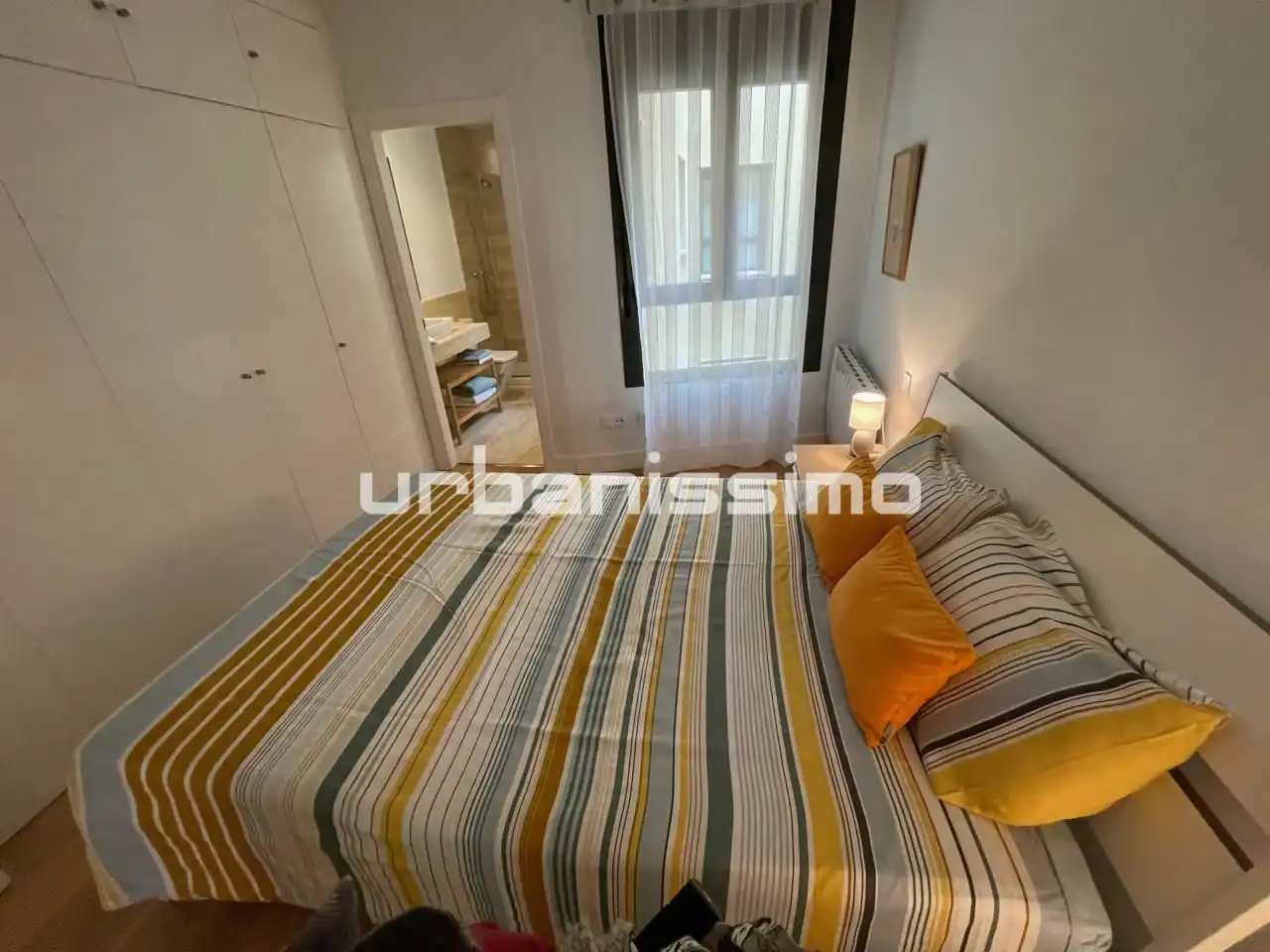 Vista exterior de Apartamento de alquiler en Madrid con Aire acondicionado, Calefacción y Amueblado