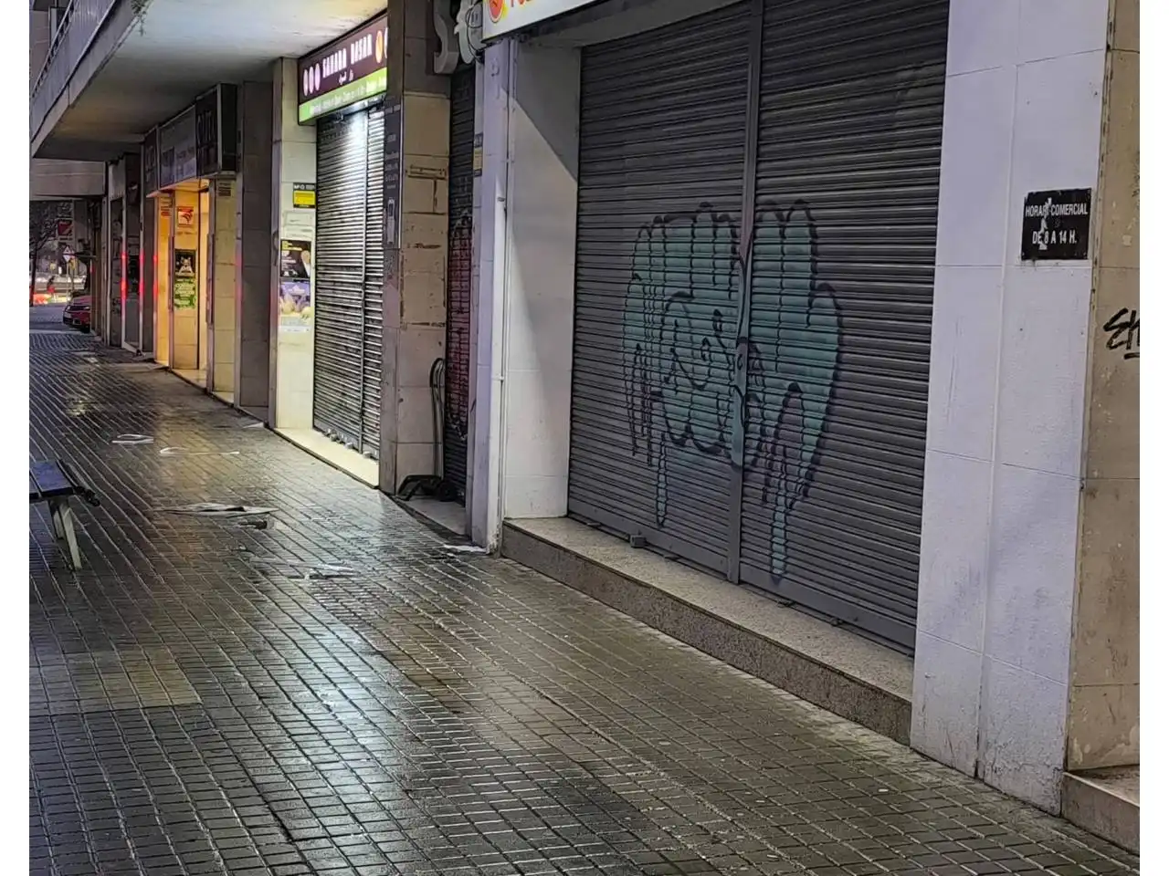 Locale commerciale in vendita a Comte Urgell
