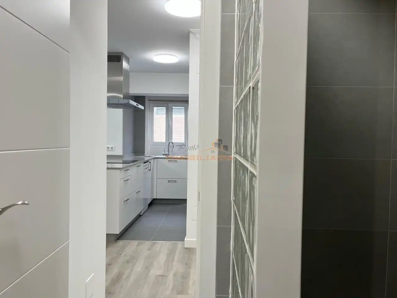 Appartamento con balcone in vendita a Centro, imagen 19