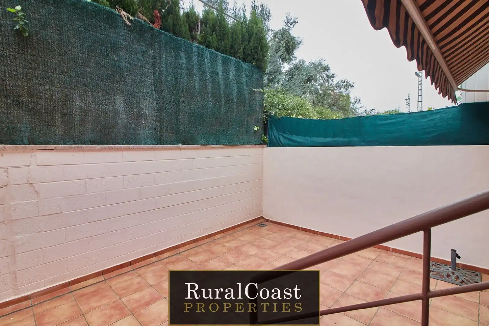 Vista exterior de Casa o xalet en venda en Alicante / Alacant amb Aire condicionat, Calefacció i Terrassa