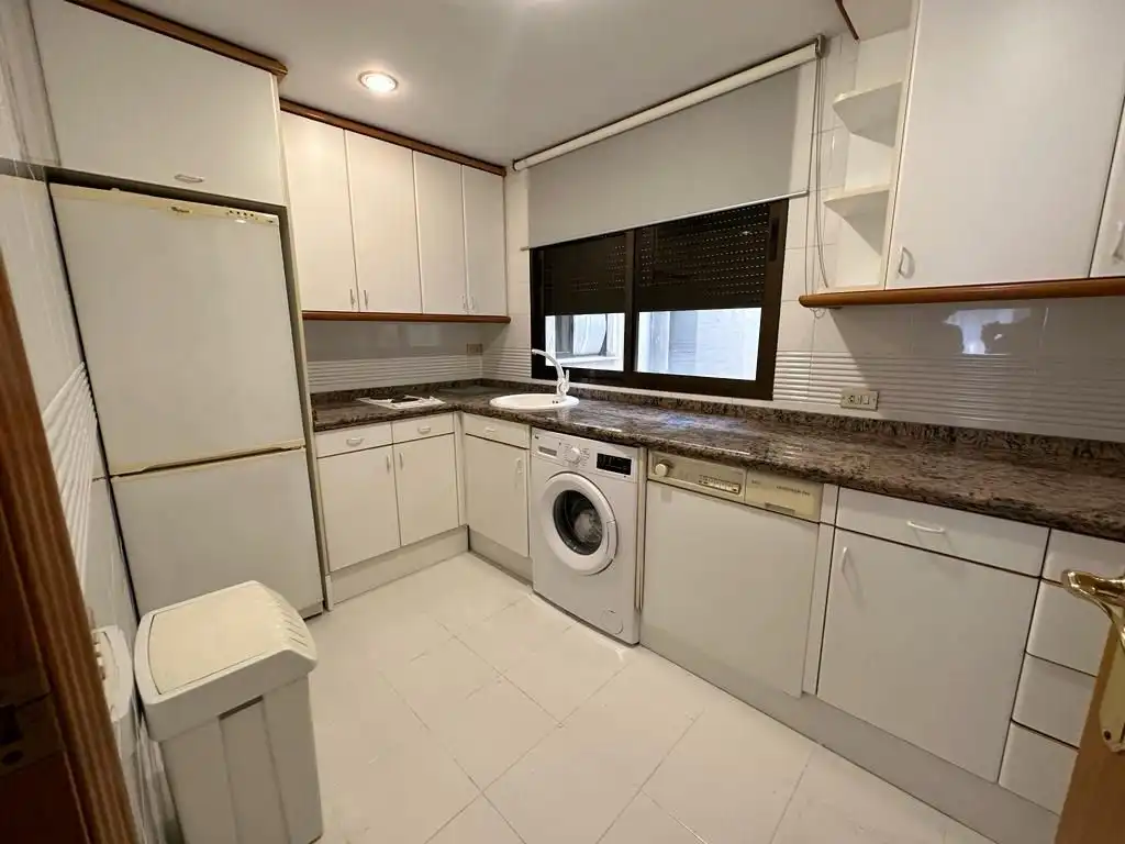 Cocina de Dúplex en venta en Castellón de la Plana / Castelló de la Plana con Aire acondicionado, Calefacción y Trastero