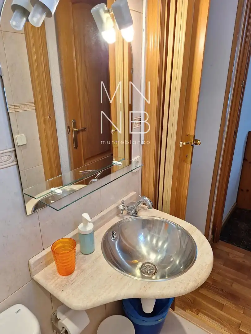 Badezimmer von Wohnung zur Miete in Sant Vicenç de Montalt mit Klimaanlage, Heizung und Terrasse
