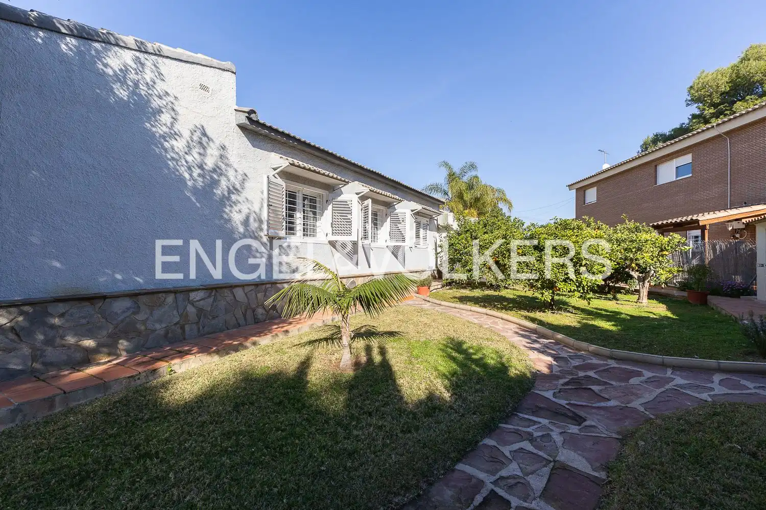 Exterior view of Houses for sale in Paterna  with Air Conditioner, Heating and Private garden
