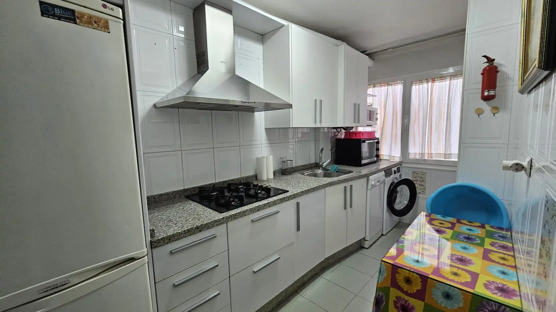 Kitchen of Flat for rent in Córdoba