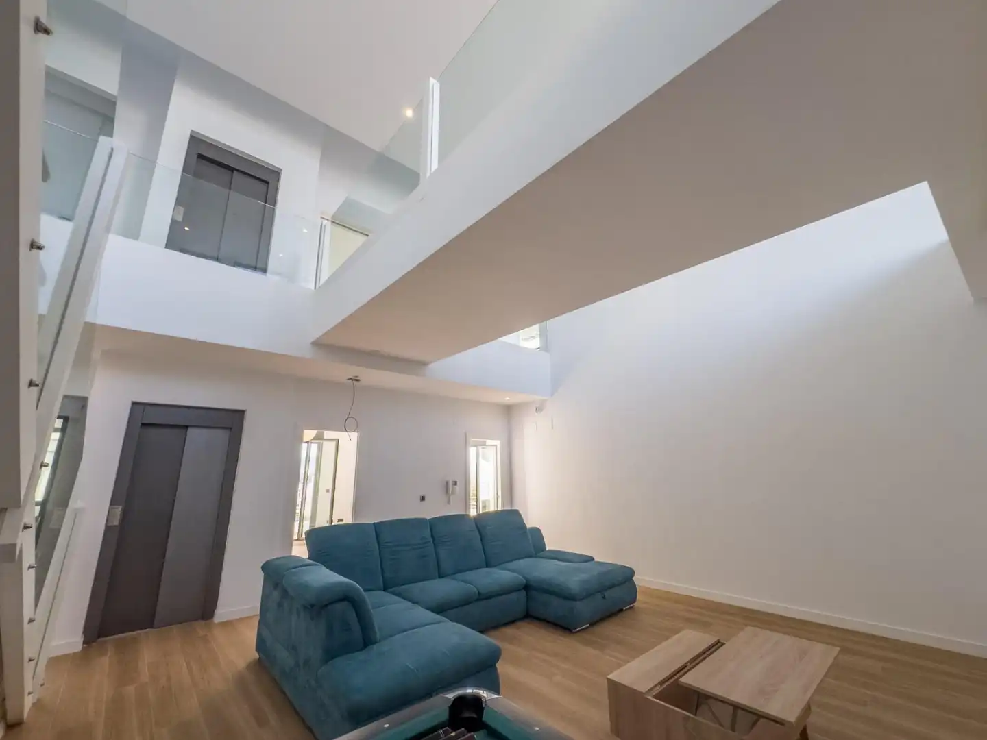 Sala d'estar de Casa o xalet en venda en La Zubia amb Aire condicionat, Calefacció i Jardí privat