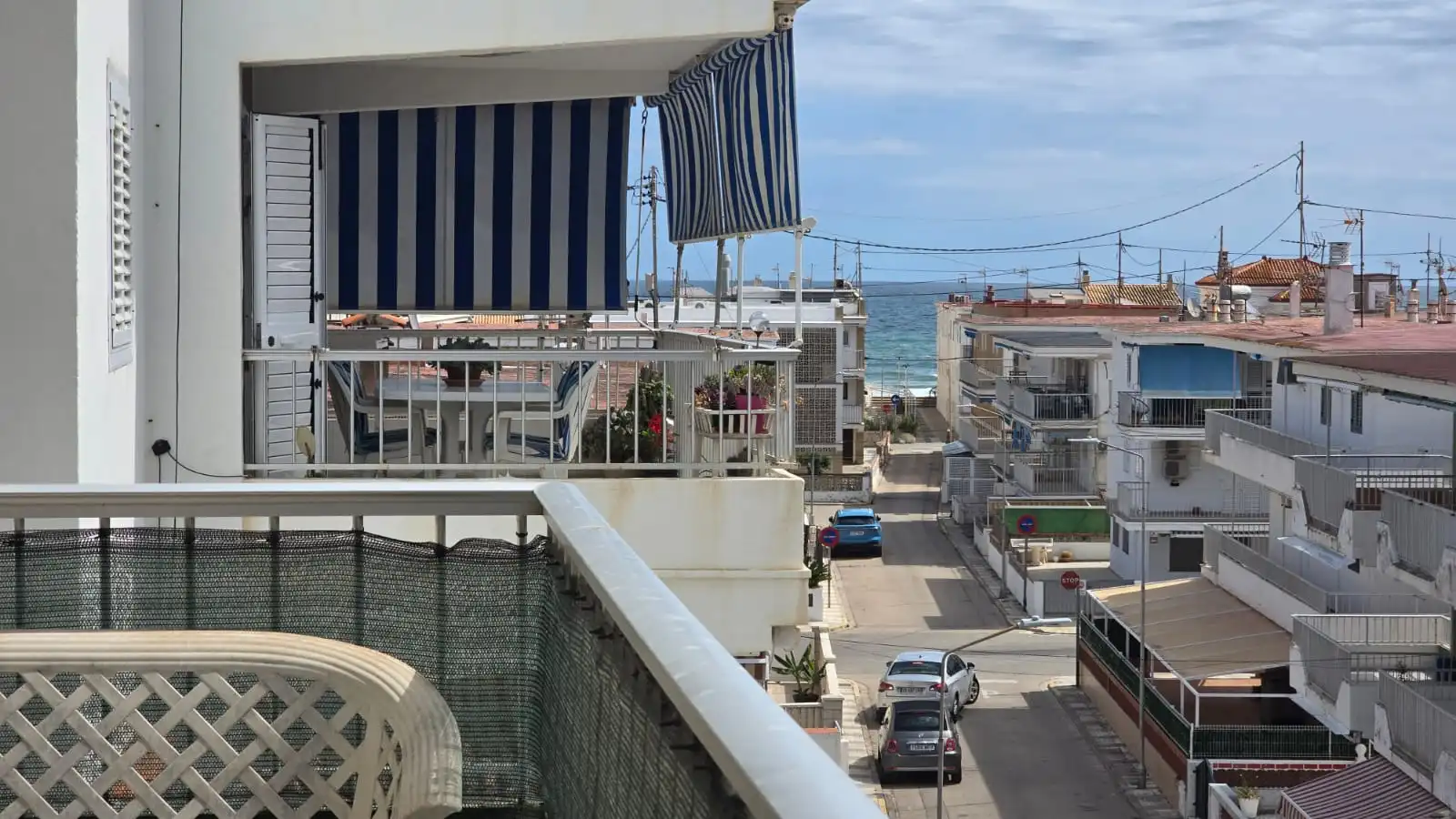 Vista exterior de Apartament en venda en Oliva amb Terrassa, Moblat i Forn