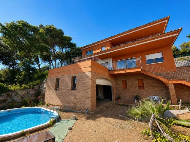 Casa-chalet en Venta en Residencial Begur - Esclanyà