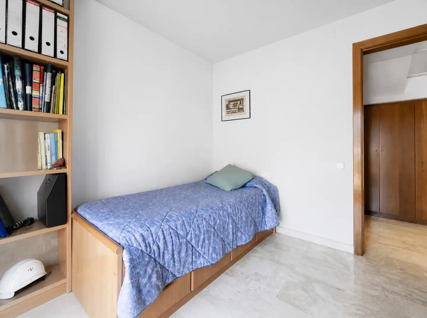 Dormitori de Planta baixa en venda en Barcelona amb Calefacció, Jardí privat i Terrassa