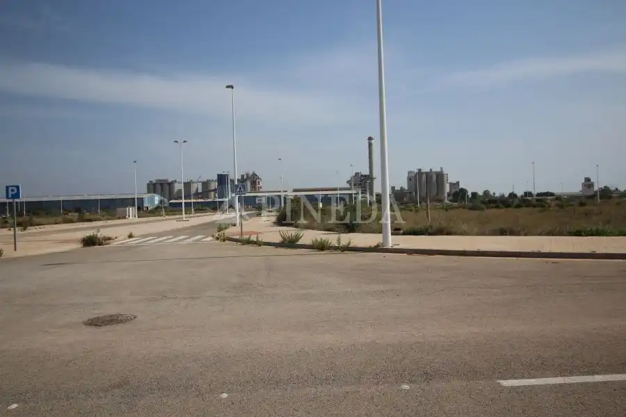 Terreny industrial en venda en Sagunto / Sagunt