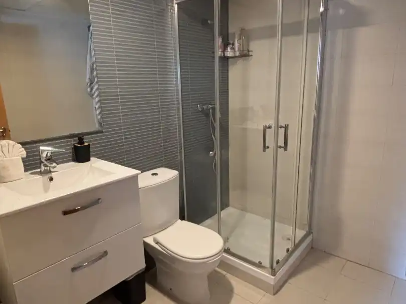 Bathroom of Flat for sale in Cadrete, Zaragoza