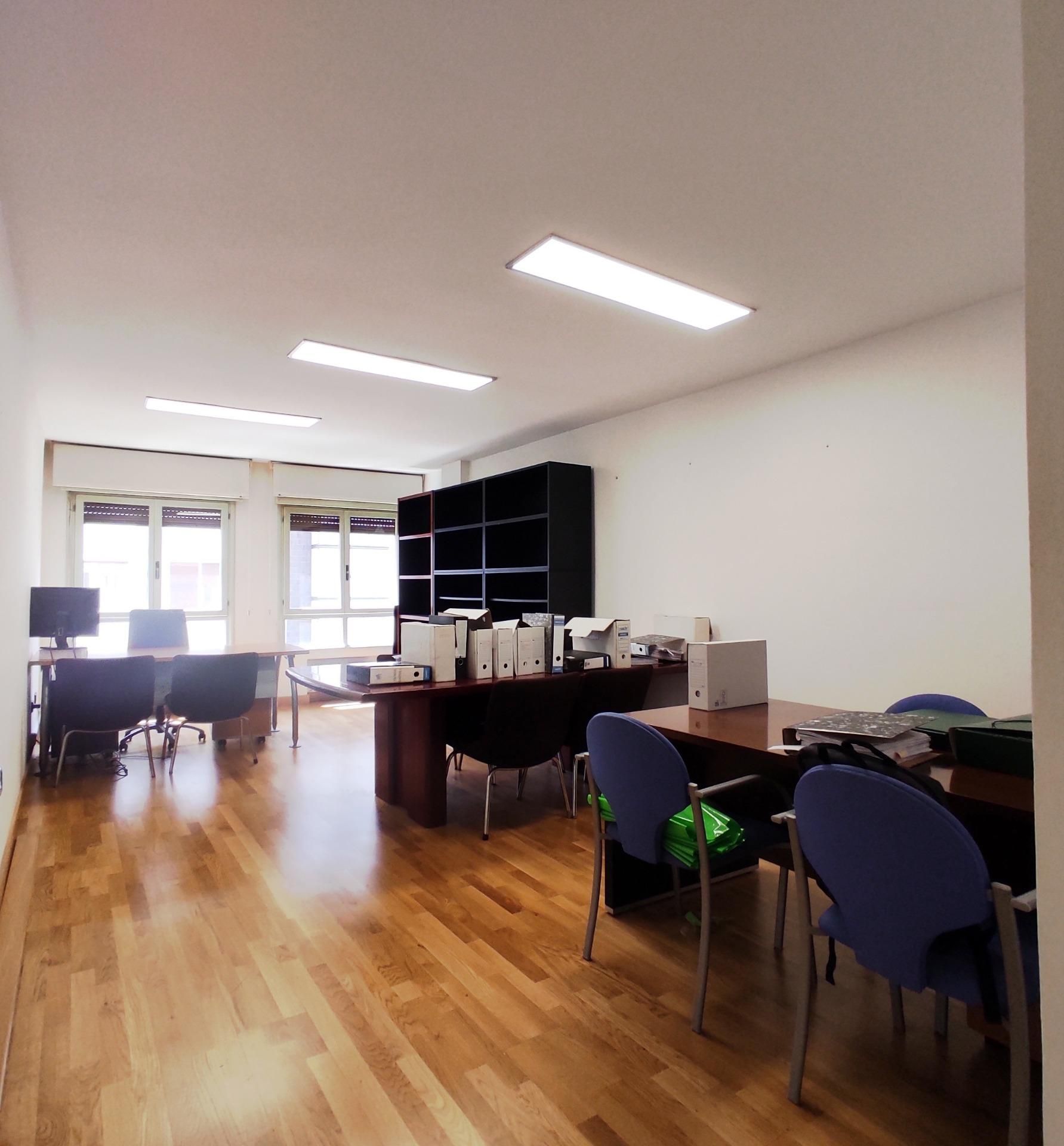 Pis de lloguer a Calle URIA, 40, Salesas - Foncalada - Campoamor