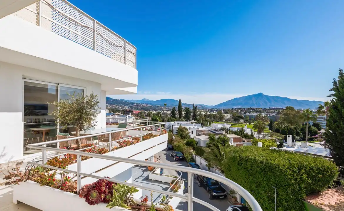 Penthouse mit Pool zum Verkauf in San Pedro de Alcántara, imagen 2