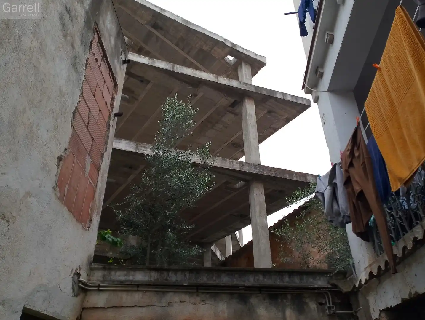 Vista exterior de Local en venda en Móra la Nova