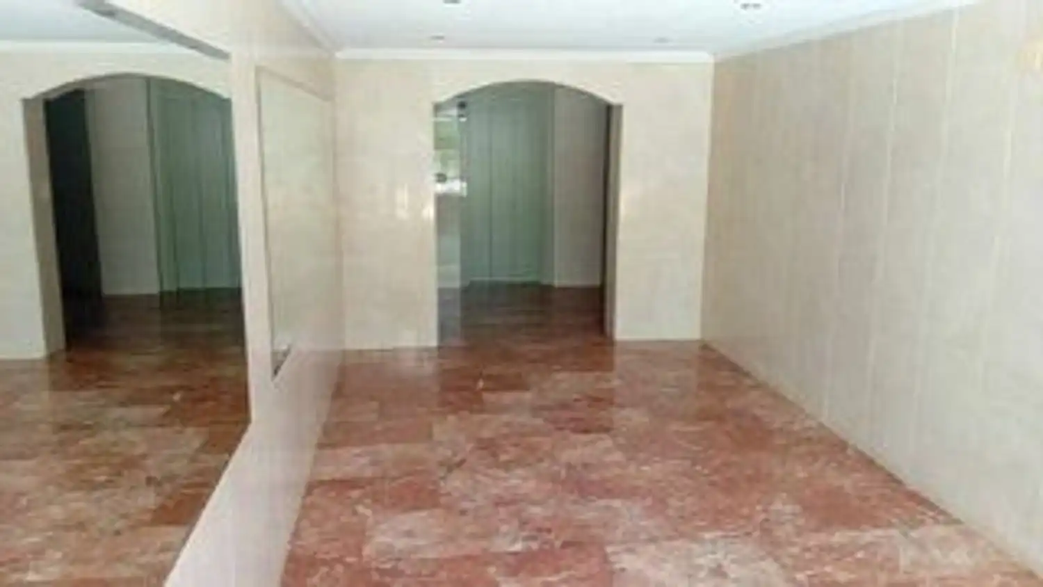 Piso en venta en Alicante / Alacant con Aire acondicionado, Calefacción y Jardín privado