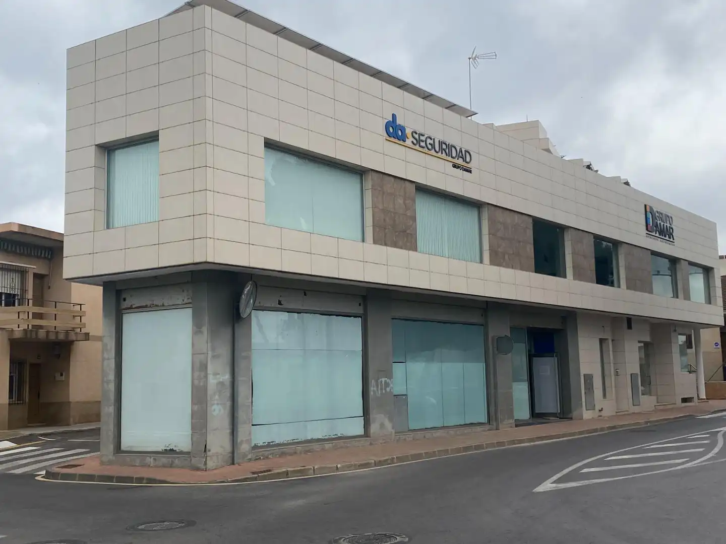 Vista exterior de Local en venta en San Pedro del Pinatar