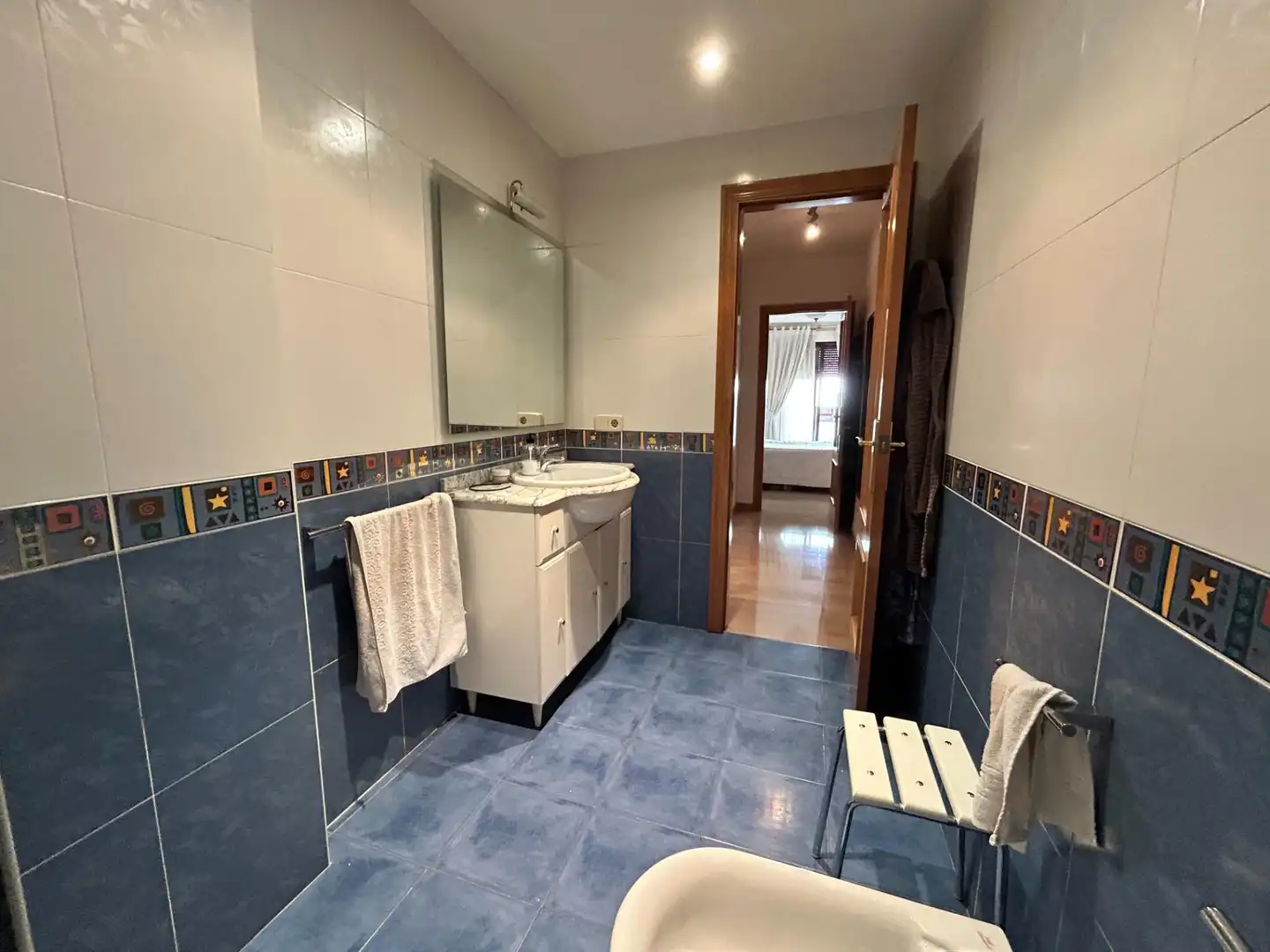 Bathroom of Flat for sale in Gandia  with Air Conditioner, Heating and Terrace