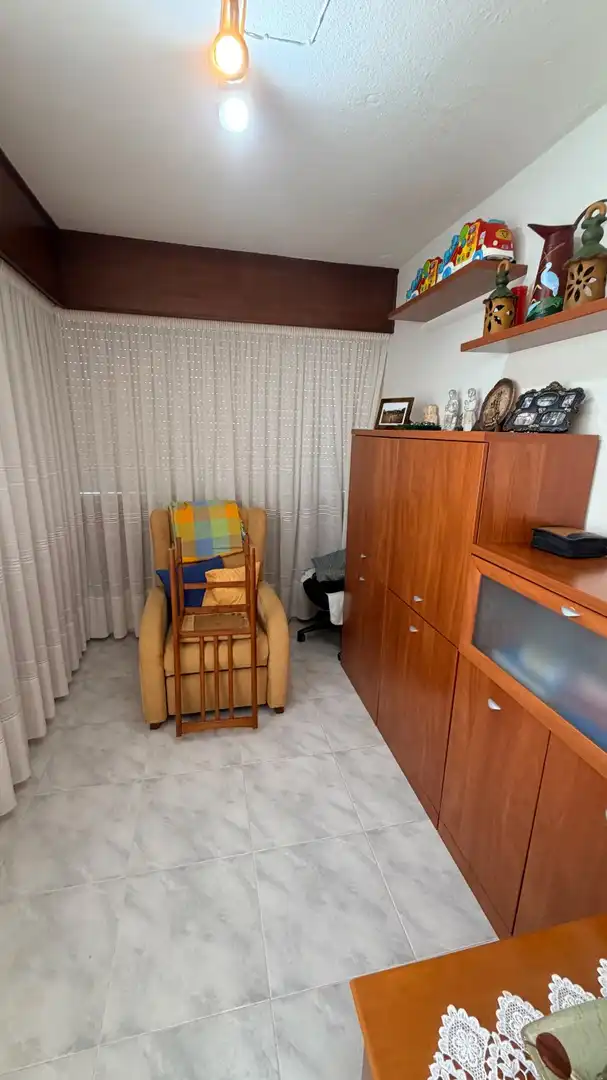 Wohnzimmer von Wohnung zum Verkauf in Ferrol mit Heizung und Möbliert