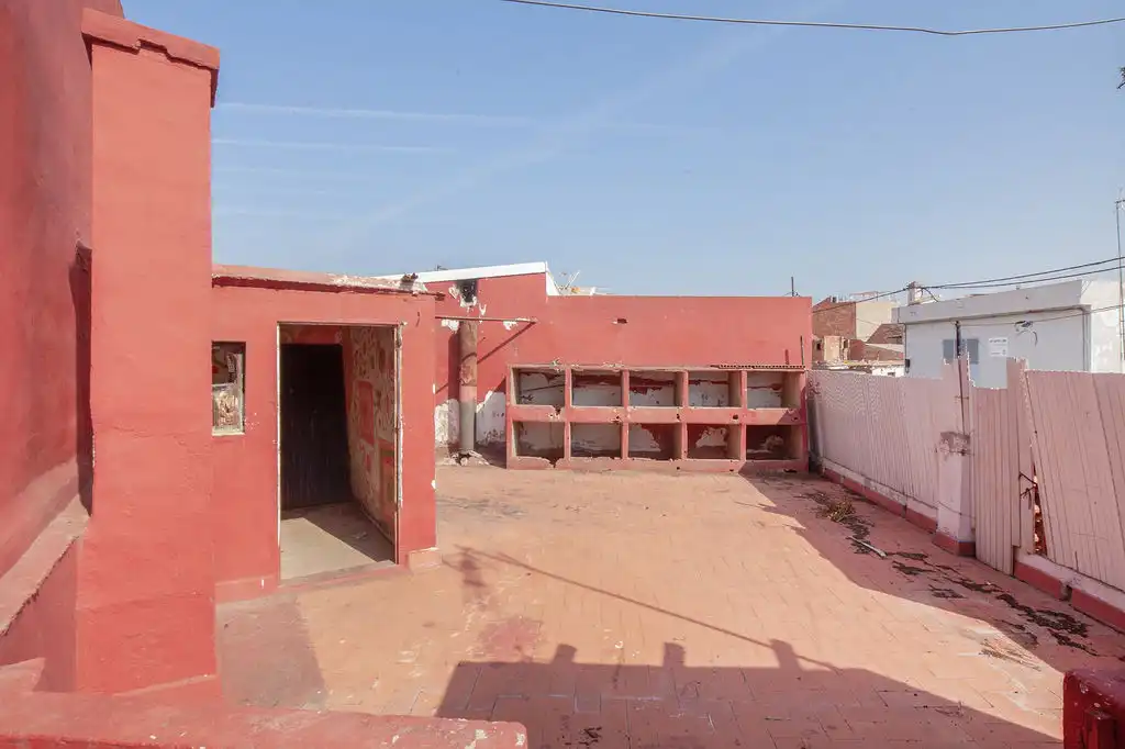 Vista exterior de Casa adosada en venda en Alginet