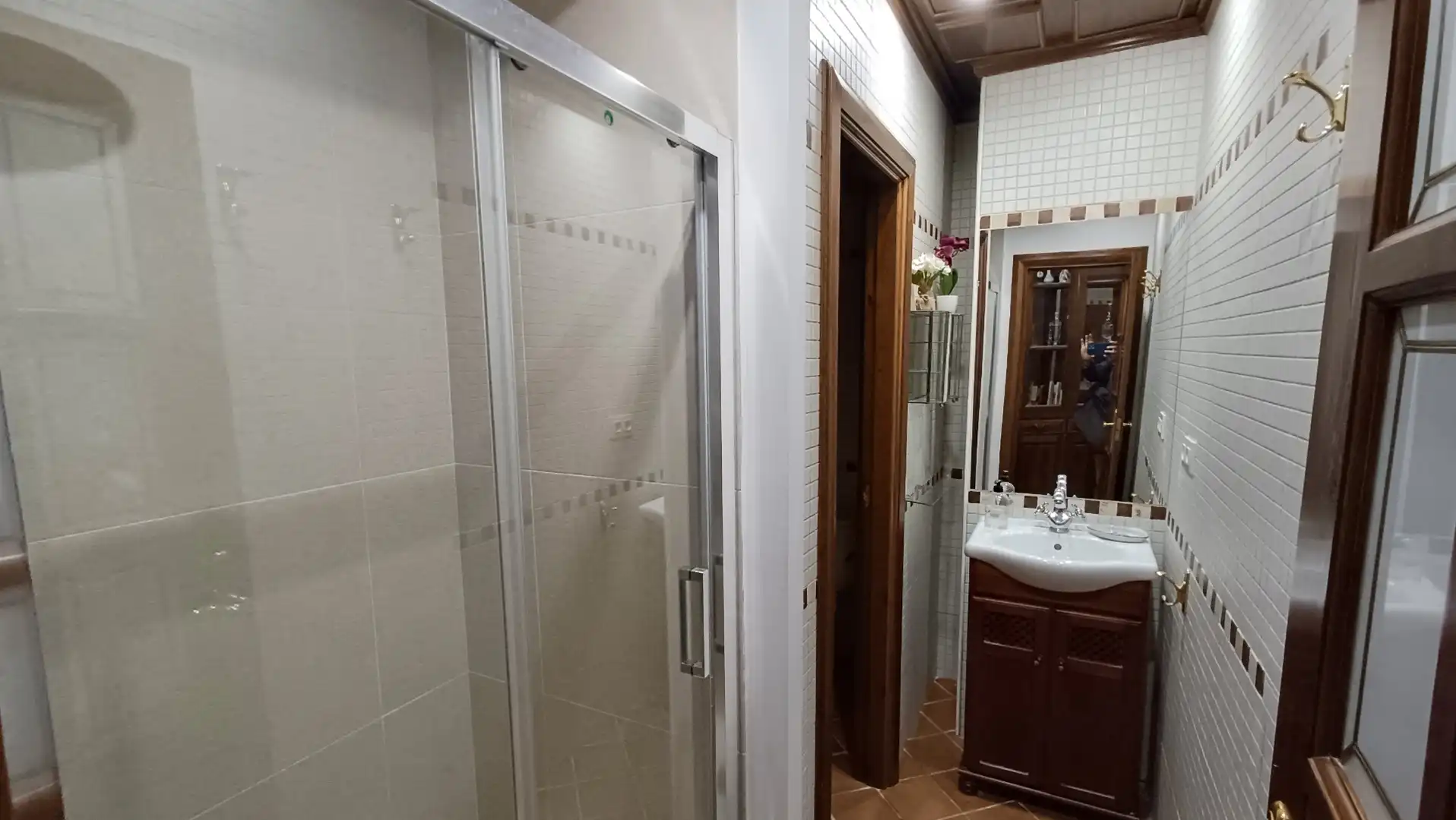 Baño de Piso de alquiler en Granada con Aire acondicionado y Amueblado