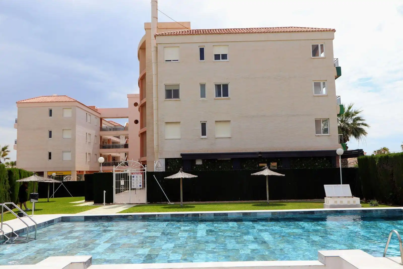 Piscina de Apartamento en venta en Orihuela con Terraza y Piscina comunitaria