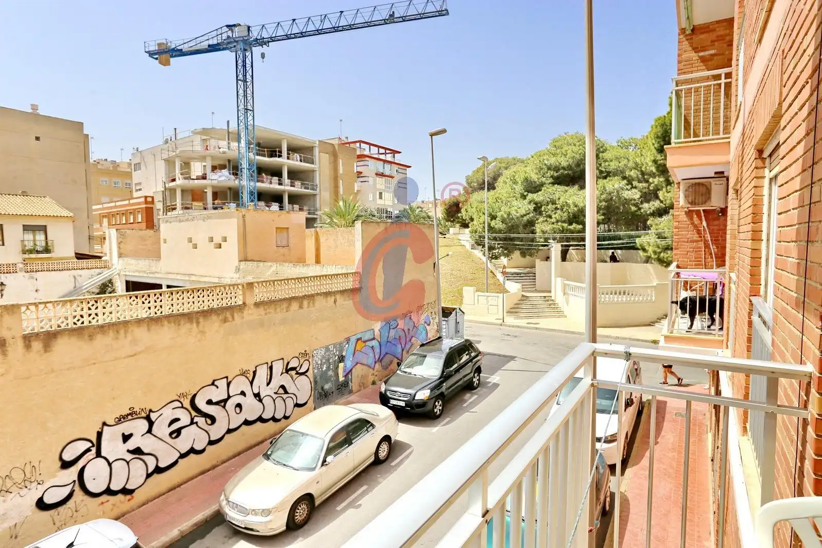 Vista exterior de Apartament de lloguer en Guardamar del Segura amb Aire condicionat, Calefacció i Moblat