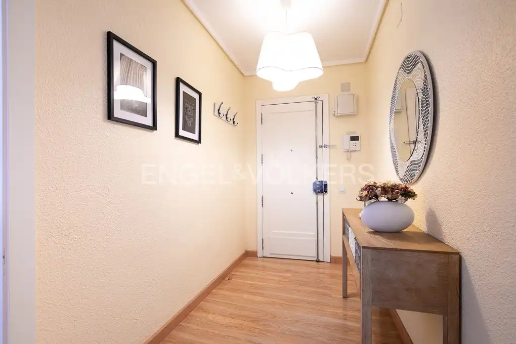 Flat for rent in Valencia  with Heating, Parquet flooring and Terrace