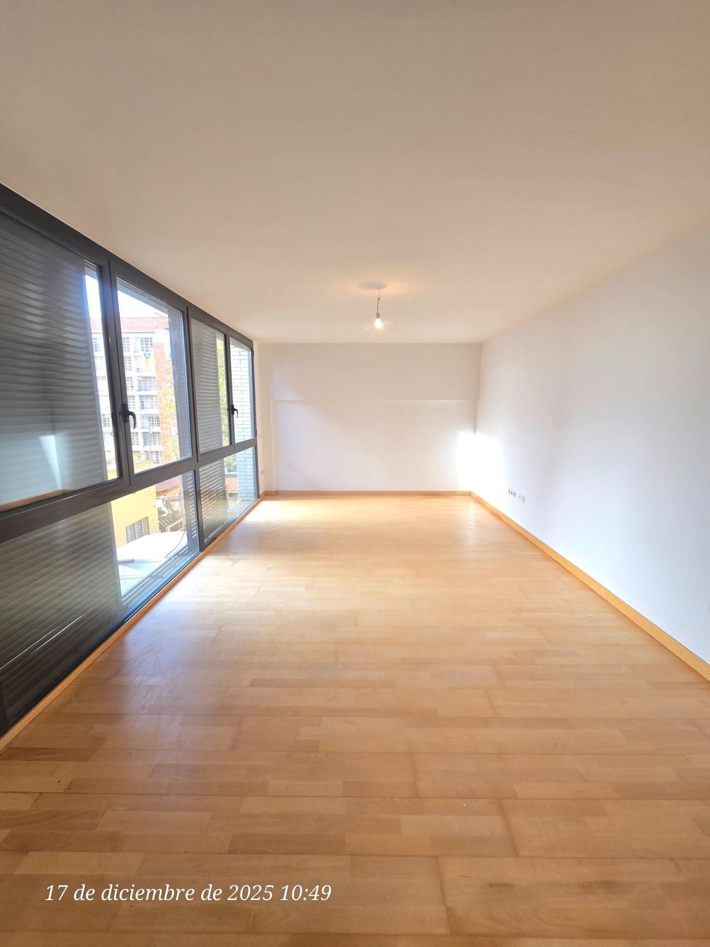 Flat to rent in Calle FREDERIC BOSCH, Centre