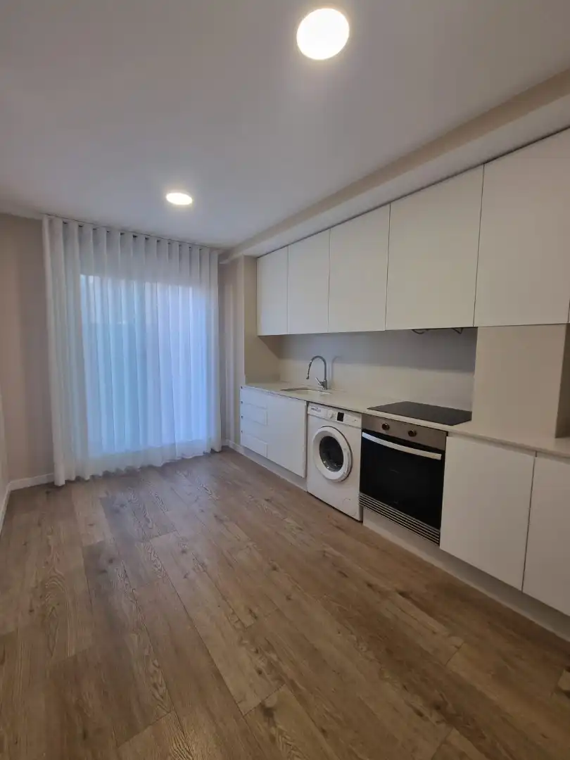 Küche von Wohnung zur Miete in Silla mit Klimaanlage, Parkett und Terrasse