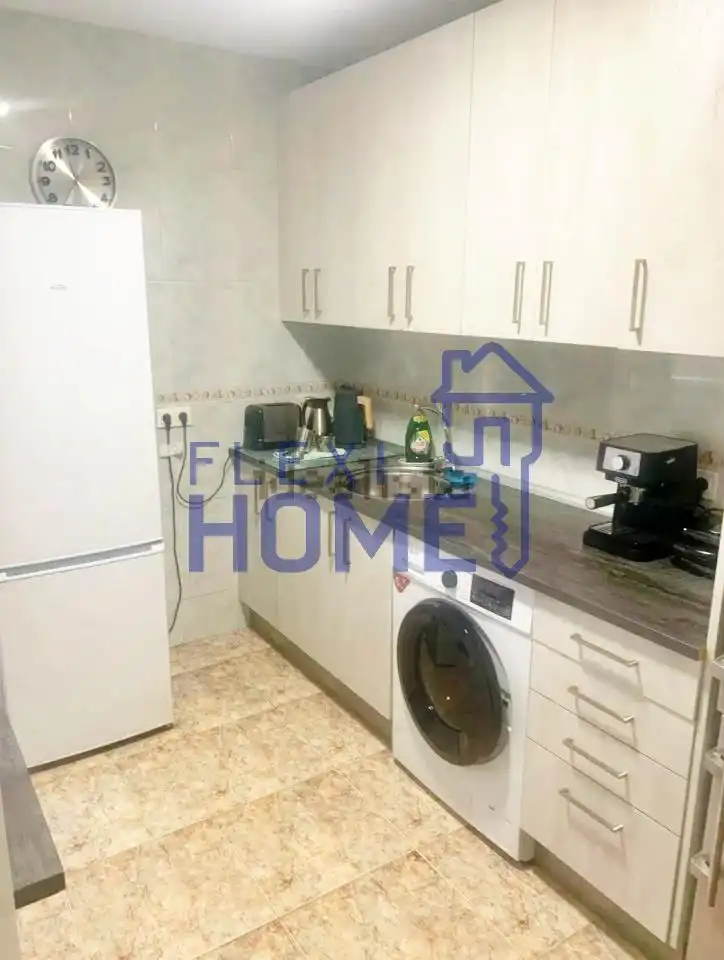 Piso en venta en CALLE TURINA, Chorrillo