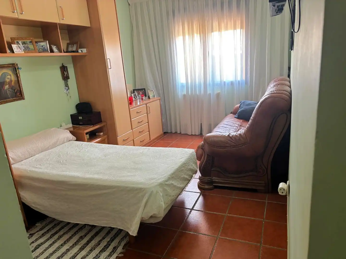 Dormitori de Casa o xalet en venda en Humanes de Madrid amb Calefacció, Jardí privat i Parquet