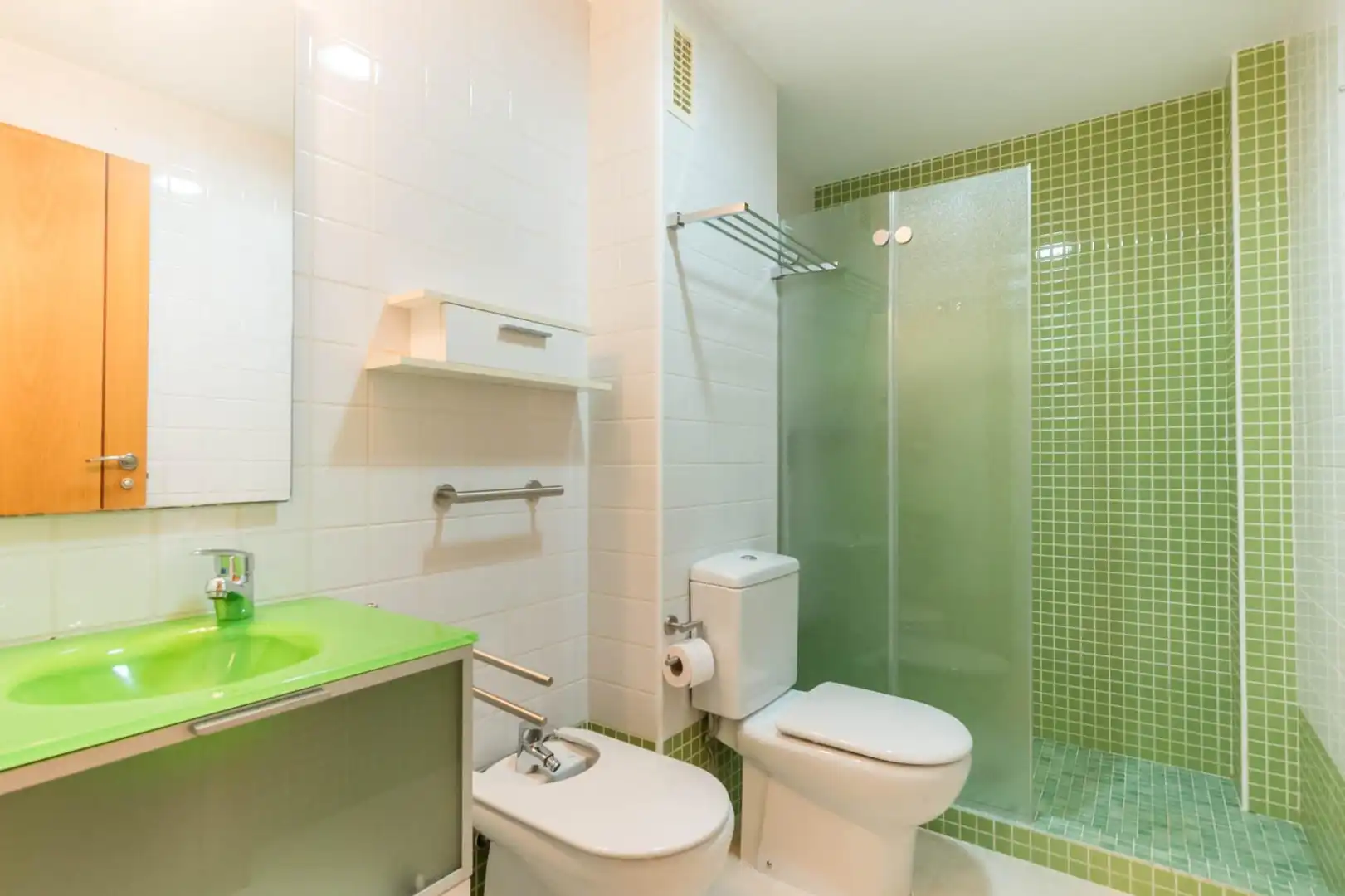 Bathroom of Flat for rent in Murcia  with Air Conditioner, Furnished and Balcony
