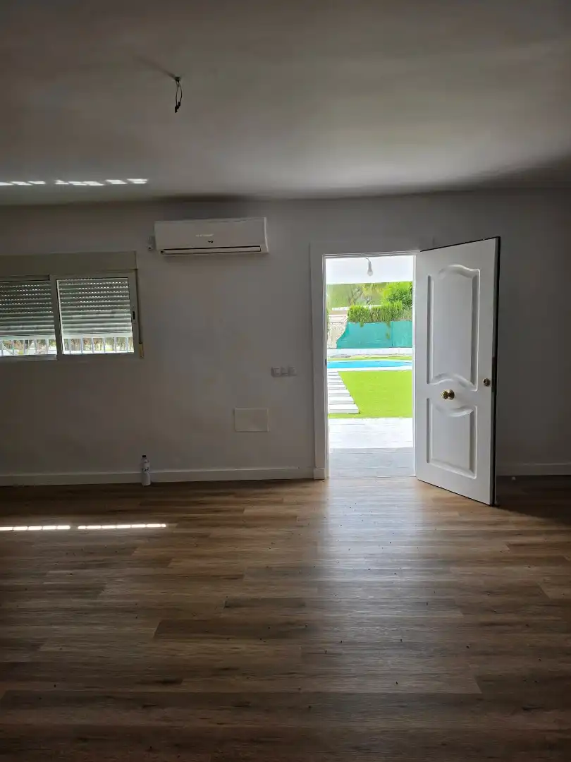 Country house zum Verkauf in Cártama mit Klimaanlage, Privatgarten und Schwimmbad