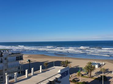 Apartament amb piscina de lloguer a Passeig Marítim de Neptú