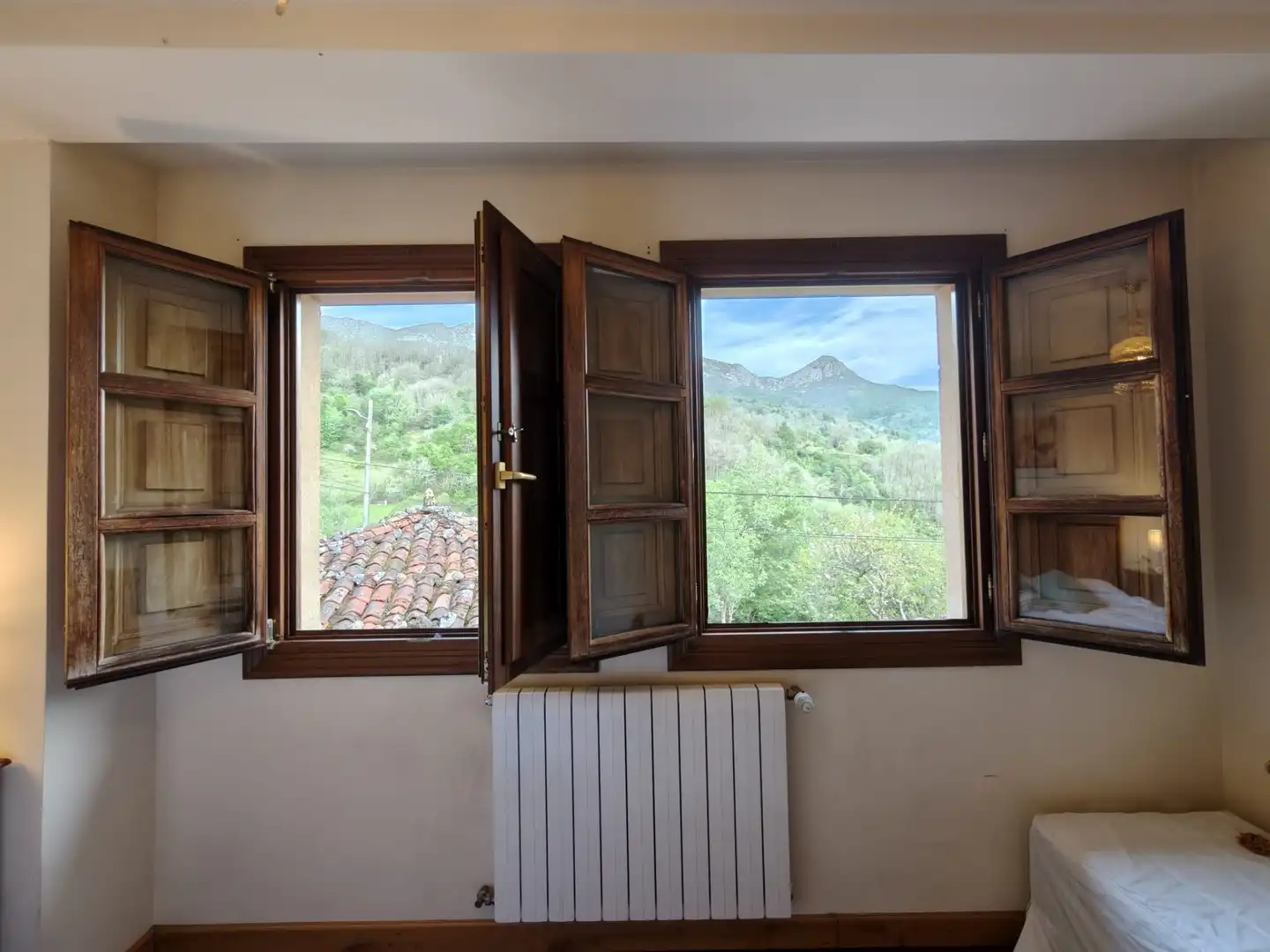 Casa con terraza en venta en Quirós, imagen 9