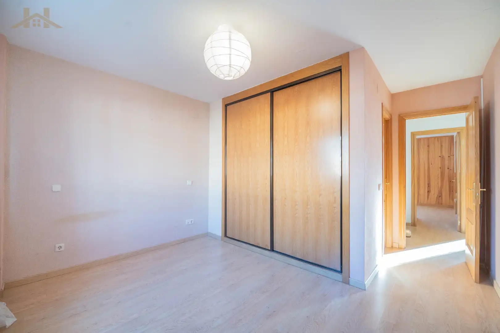 Habitación de Casa adosada en venta en Valdemoro con Jardín privado y Piscina comunitaria