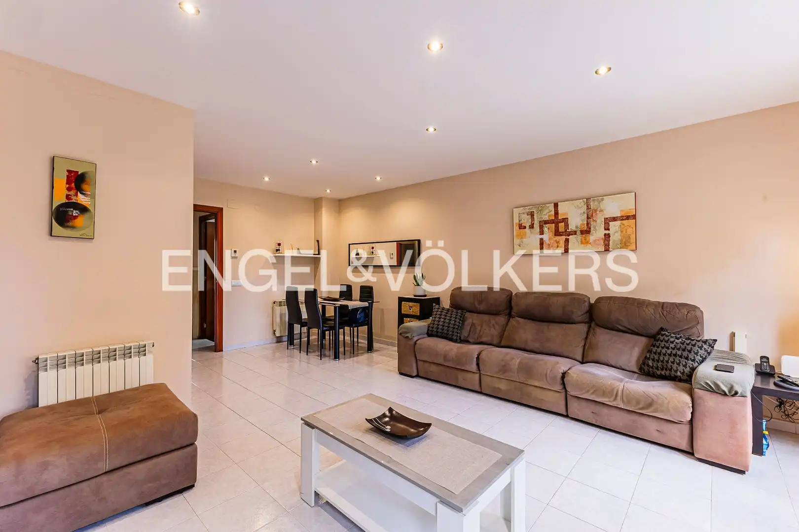 Sala de estar de Casa o chalet en venta en Viladecans con Calefacción, Jardín privado y Terraza