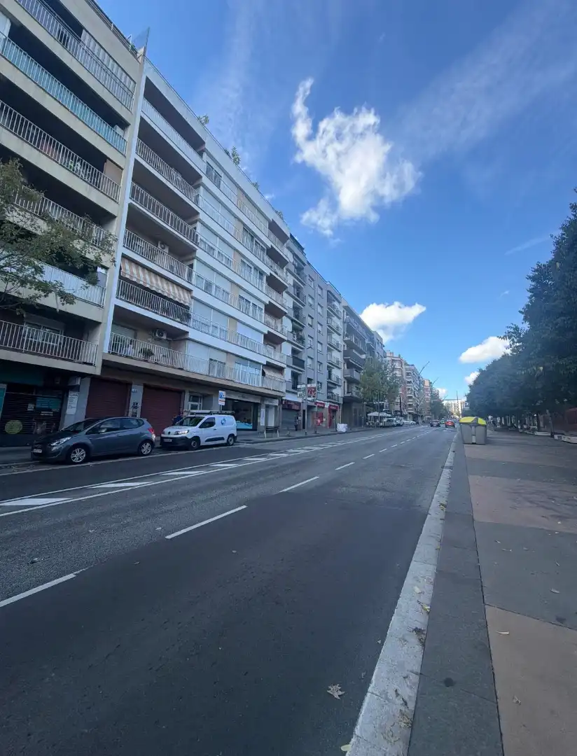 Gewerbefläche zum Verkauf in Avinguda de Barcelona, imagen 4