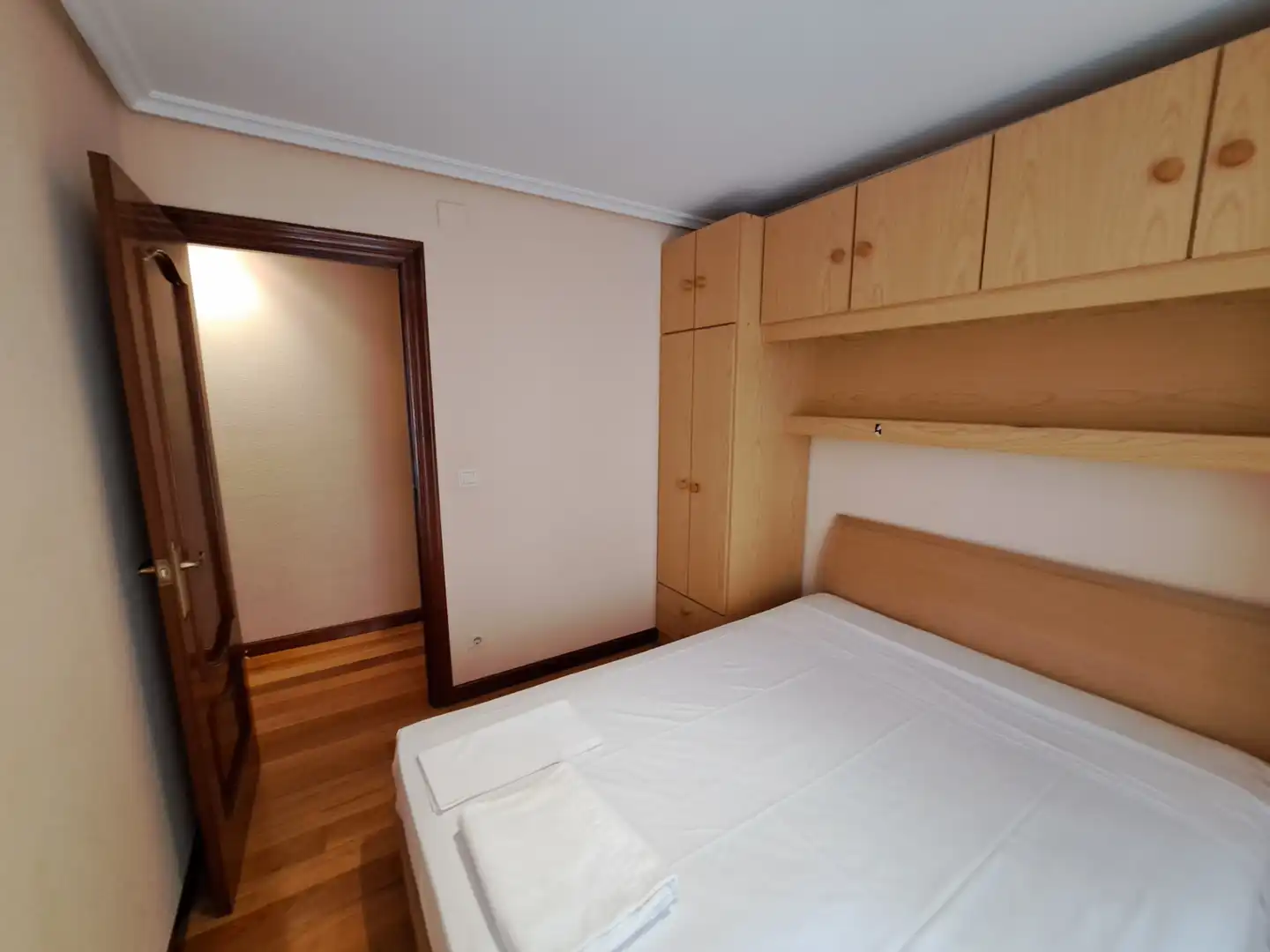 Bedroom of Flat for rent in Haro  with Heating, Furnished and Oven
