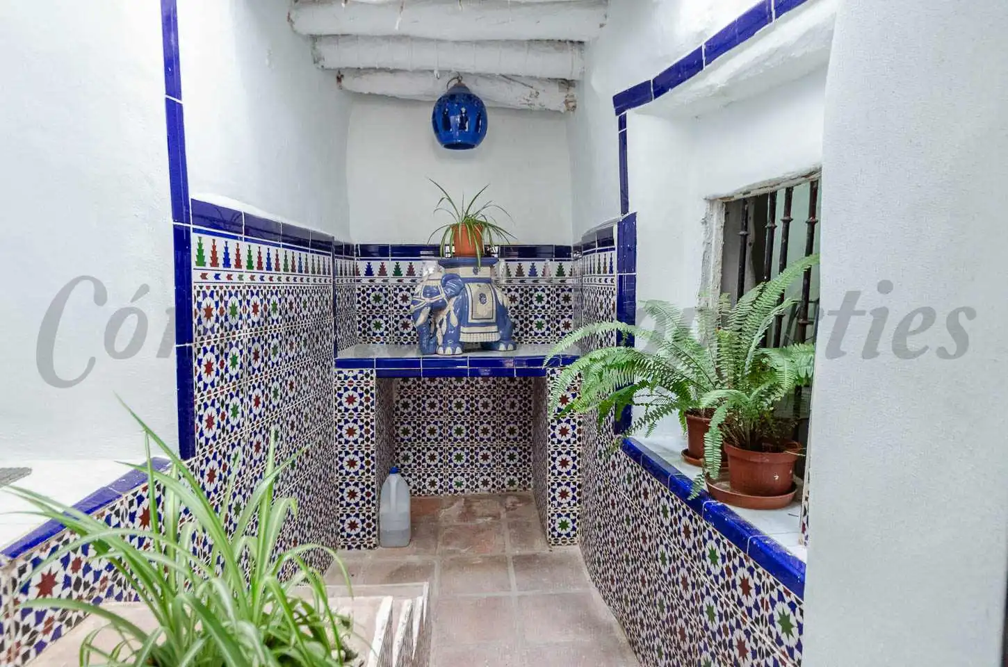 Casa adosada en venta en Cómpeta con Terraza