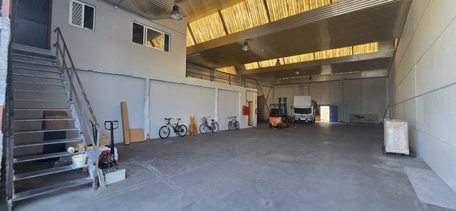Nave industrial en Venta en Calle Maravedí en Pozoalbero