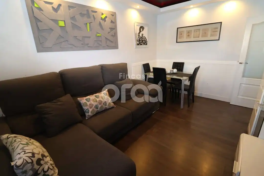 Living room of Flat for sale in Santurtzi   with Heating and Parquet flooring