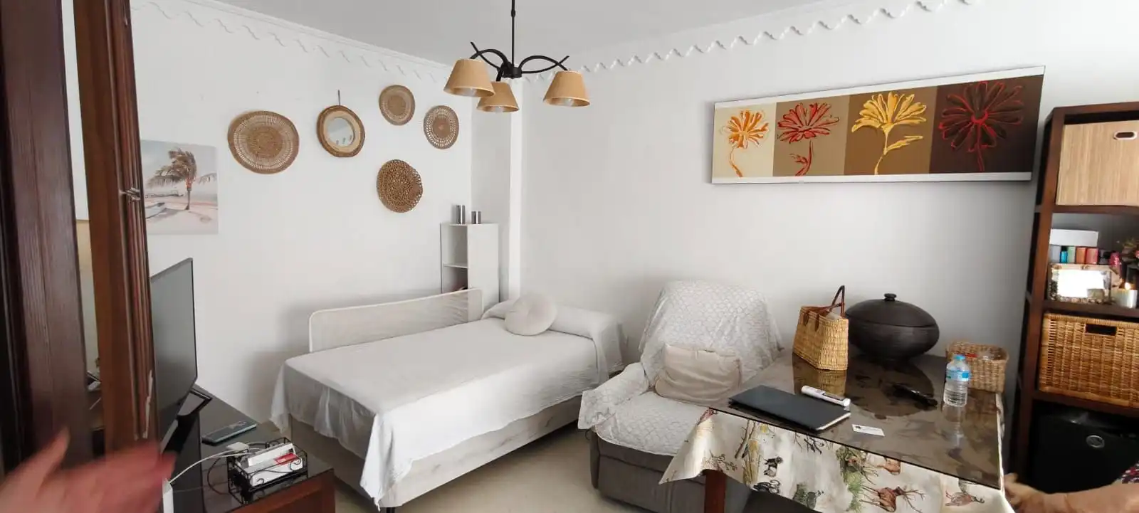 Sala de estar de Casa adosada en venta en Écija con Aire acondicionado, Calefacción y Terraza