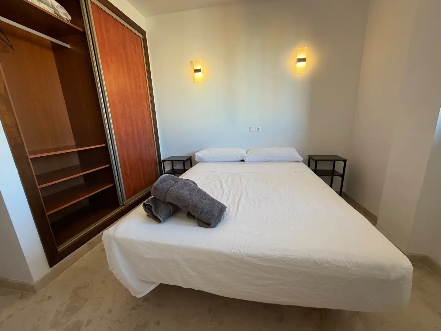 Schlafzimmer von Wohnung zur Miete in Playa del Acequión, Náufragos y Rocío del Mar