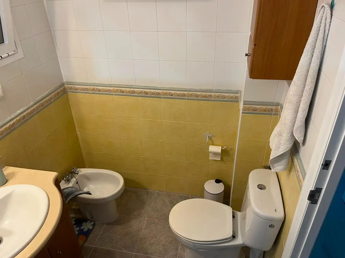 Baño de Piso en venta en Águilas con Aire acondicionado, Terraza y Amueblado